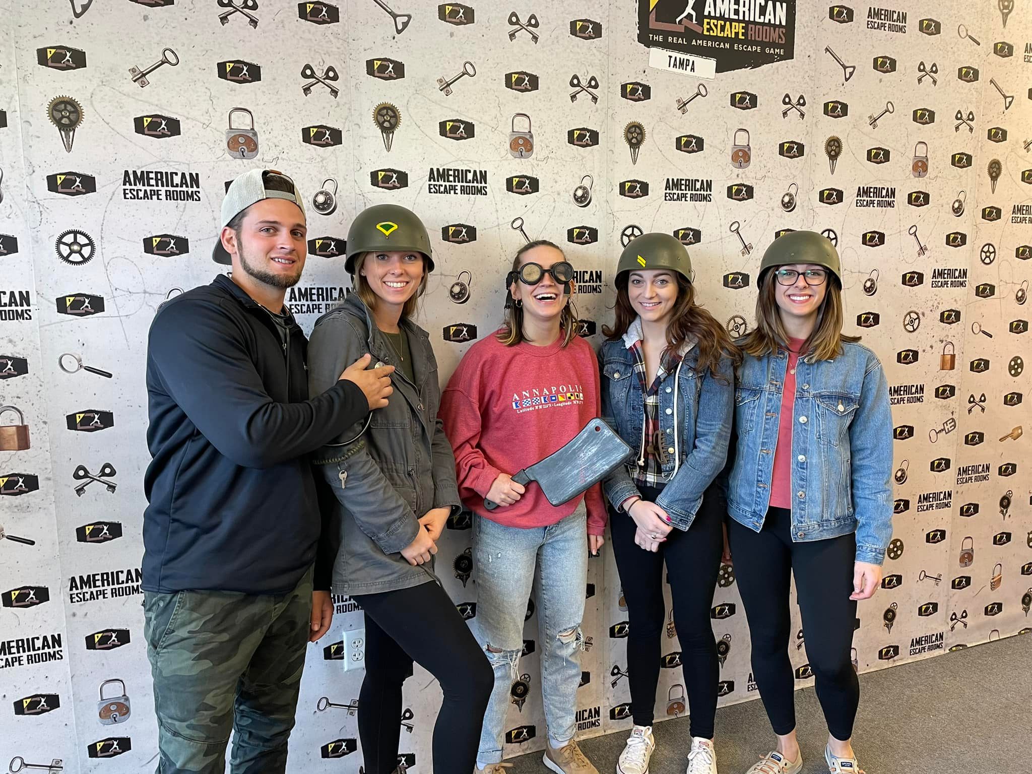 New York Visitors played the Mad Professor's Asylum - Tampa and finished the game with 10 minutes 18 seconds left. Congratulations! Well done!