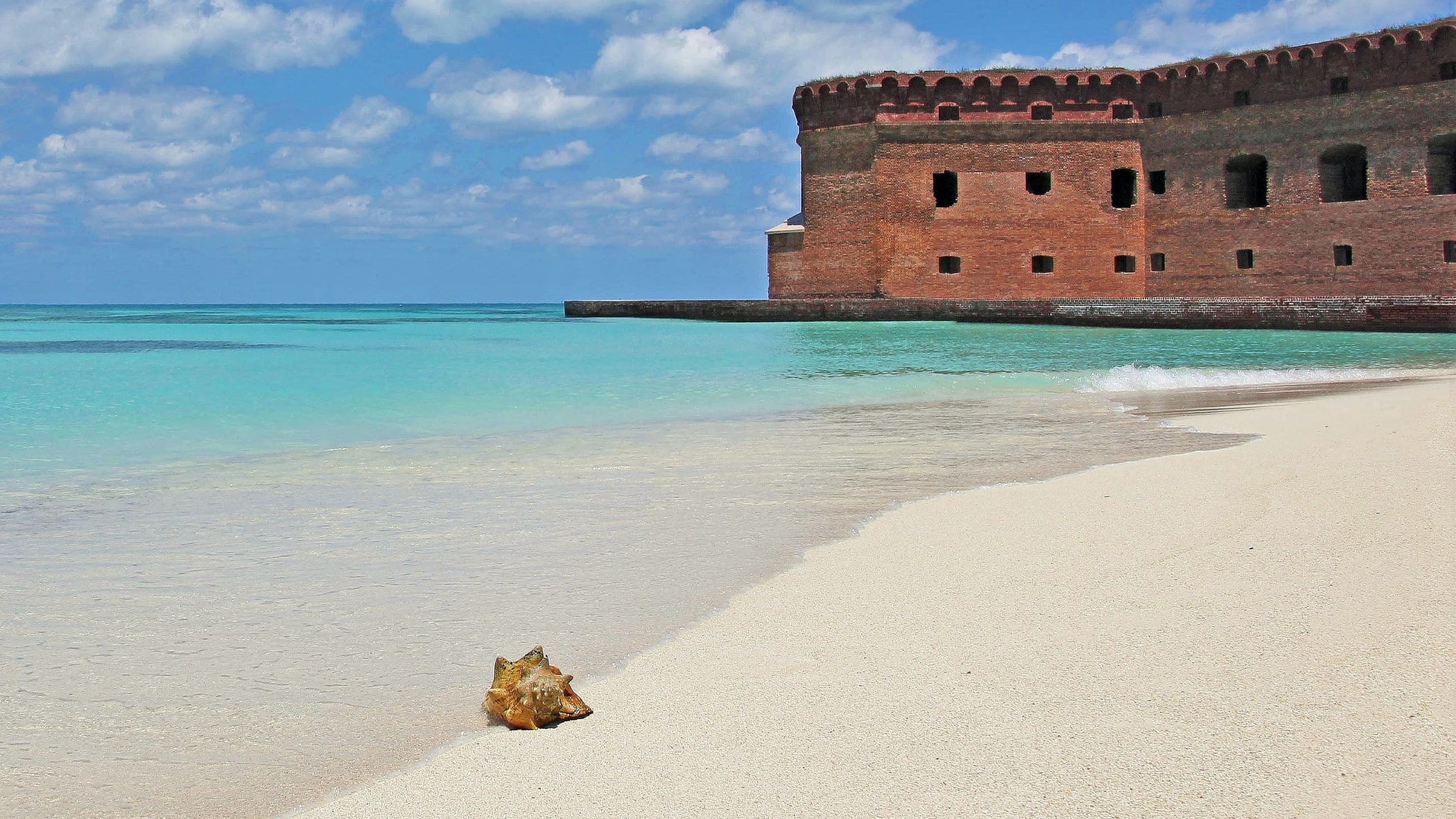 Visiting Fort Jefferson is one of the most fun things to do in Florida