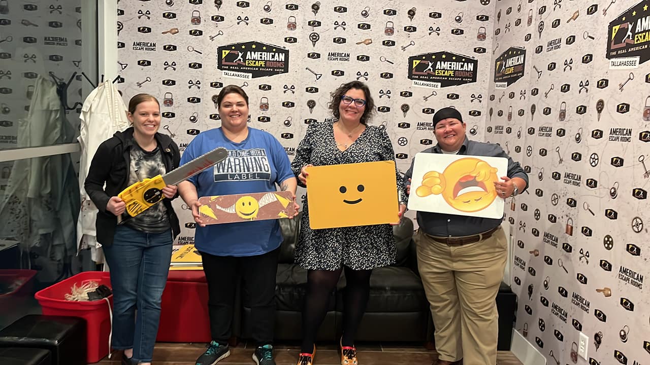 Misfits played the Zombie Apocalypse - Tallahassee and finished the game with 3 minutes 22seconds left. Congratulations! Well done!